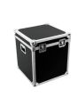 Flightcase voor spiegelballen

     Ontwikkeld voor 5010110A spiegelbol 50 cm met veiligheidsoogje of meestal als opbergkoffer
     Hoogwaardige verwerking met gelaagd hout met meerdere lagen, zwart gelamineerd
     Twee delen (niet scheidbaar)
     